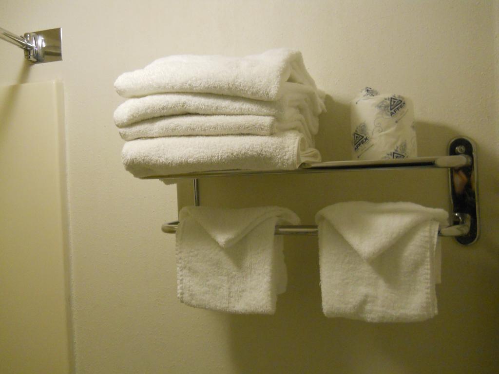 Value Inn Motel - Milwaukee Airport South 오크크릭 외부 사진
