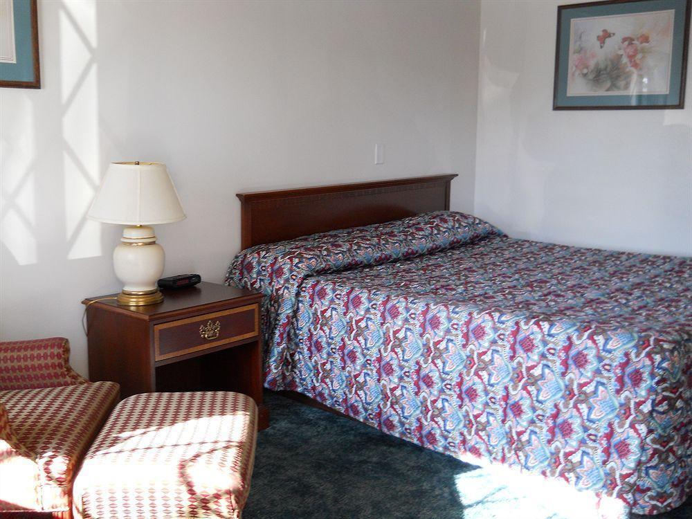 Value Inn Motel - Milwaukee Airport South 오크크릭 외부 사진