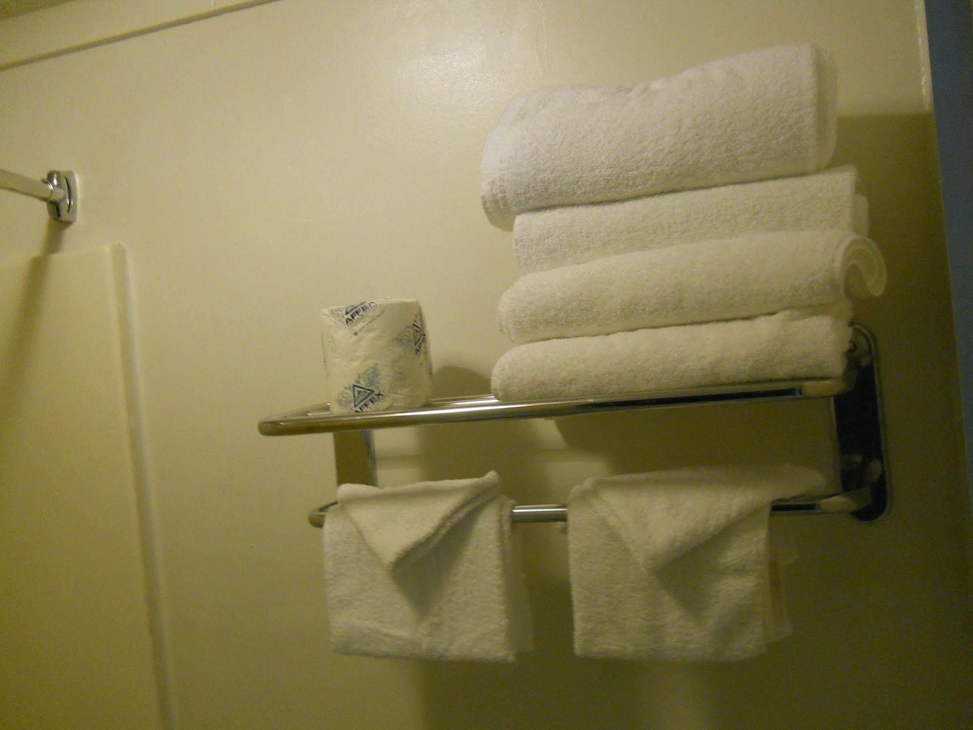Value Inn Motel - Milwaukee Airport South 오크크릭 외부 사진